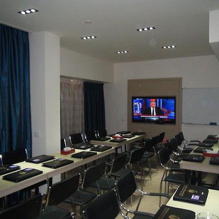 Duroy Hotel By Beverly Beirut Exteriör bild