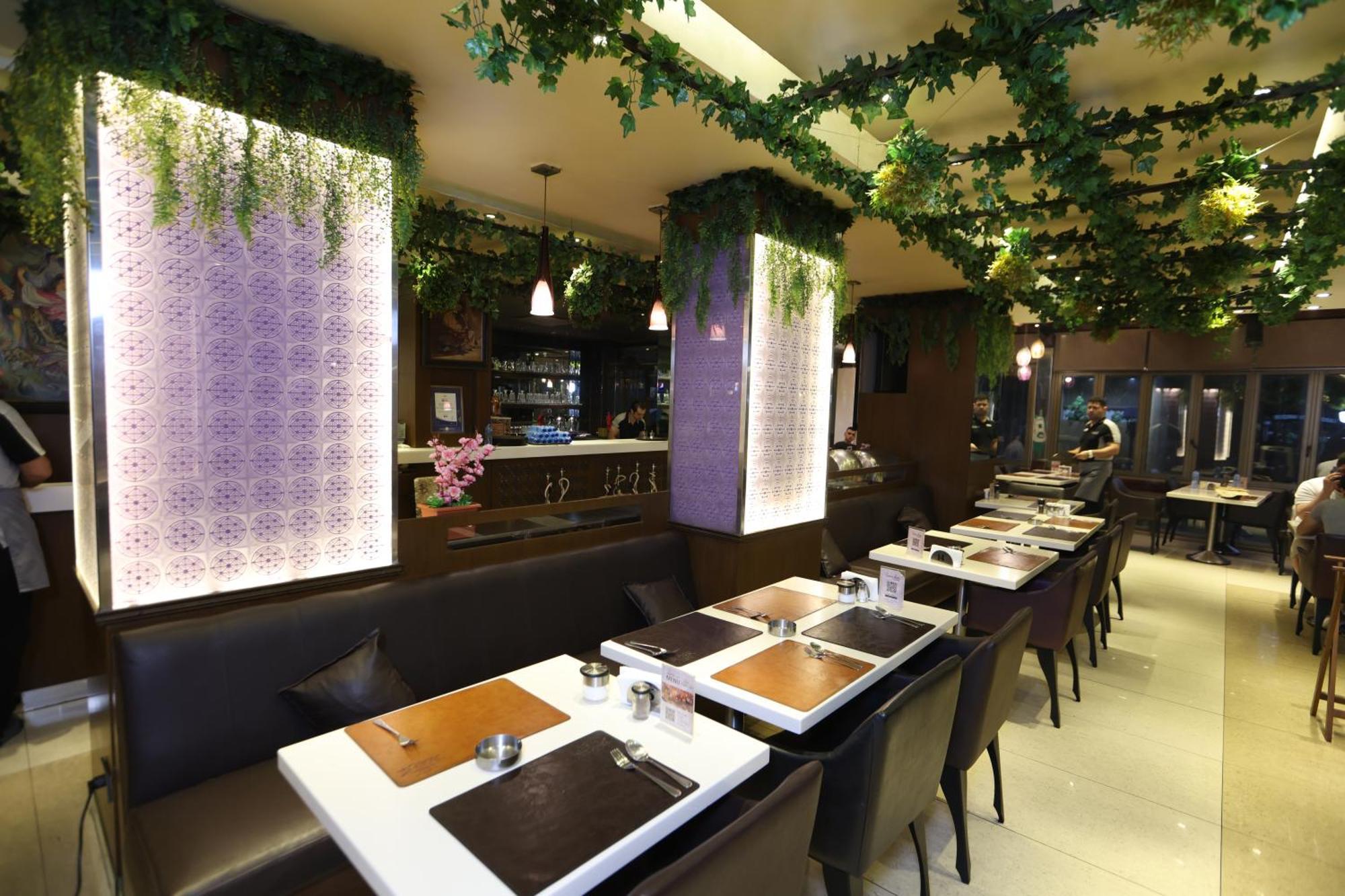 Duroy Hotel By Beverly Beirut Exteriör bild