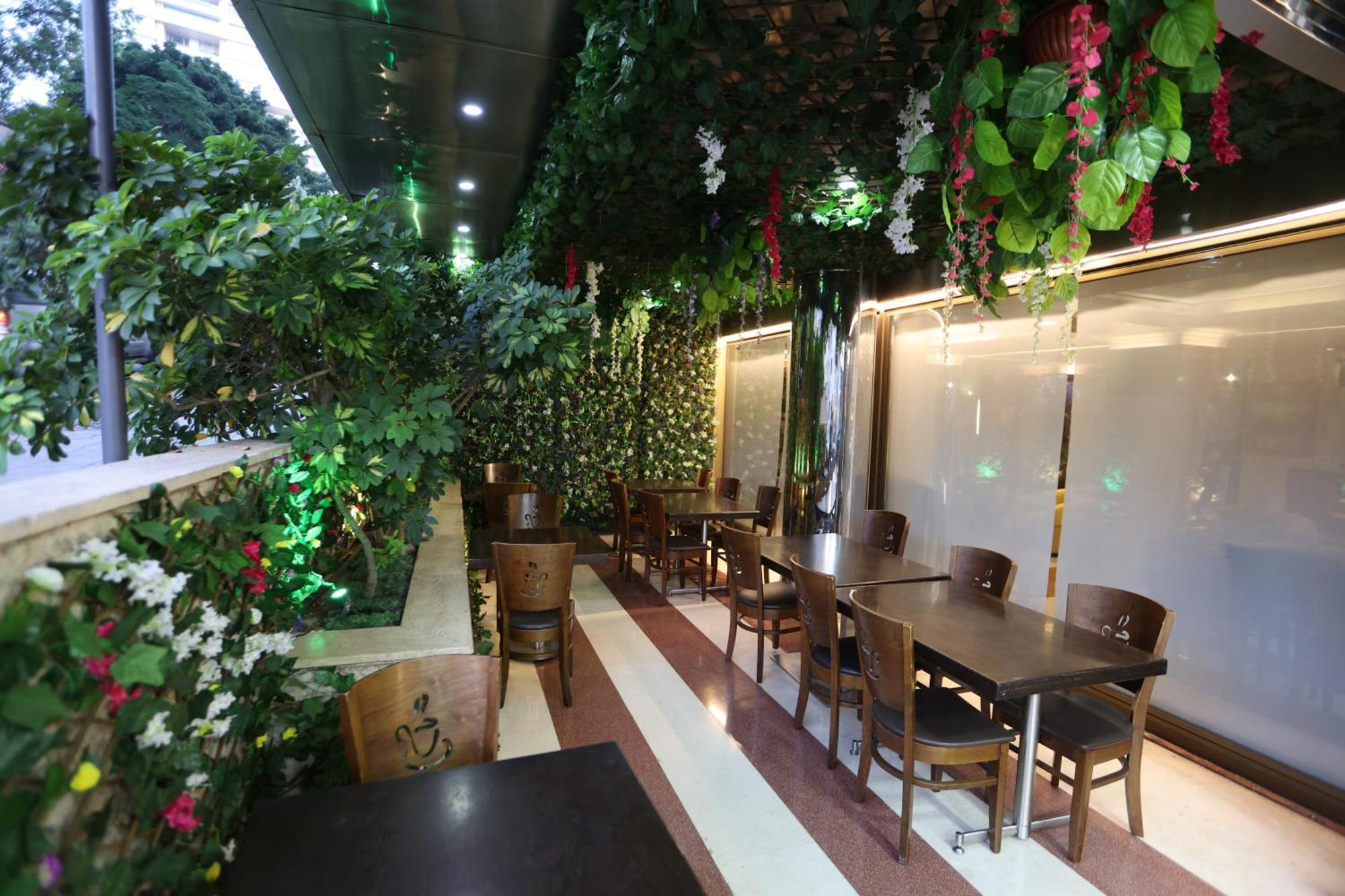 Duroy Hotel By Beverly Beirut Exteriör bild