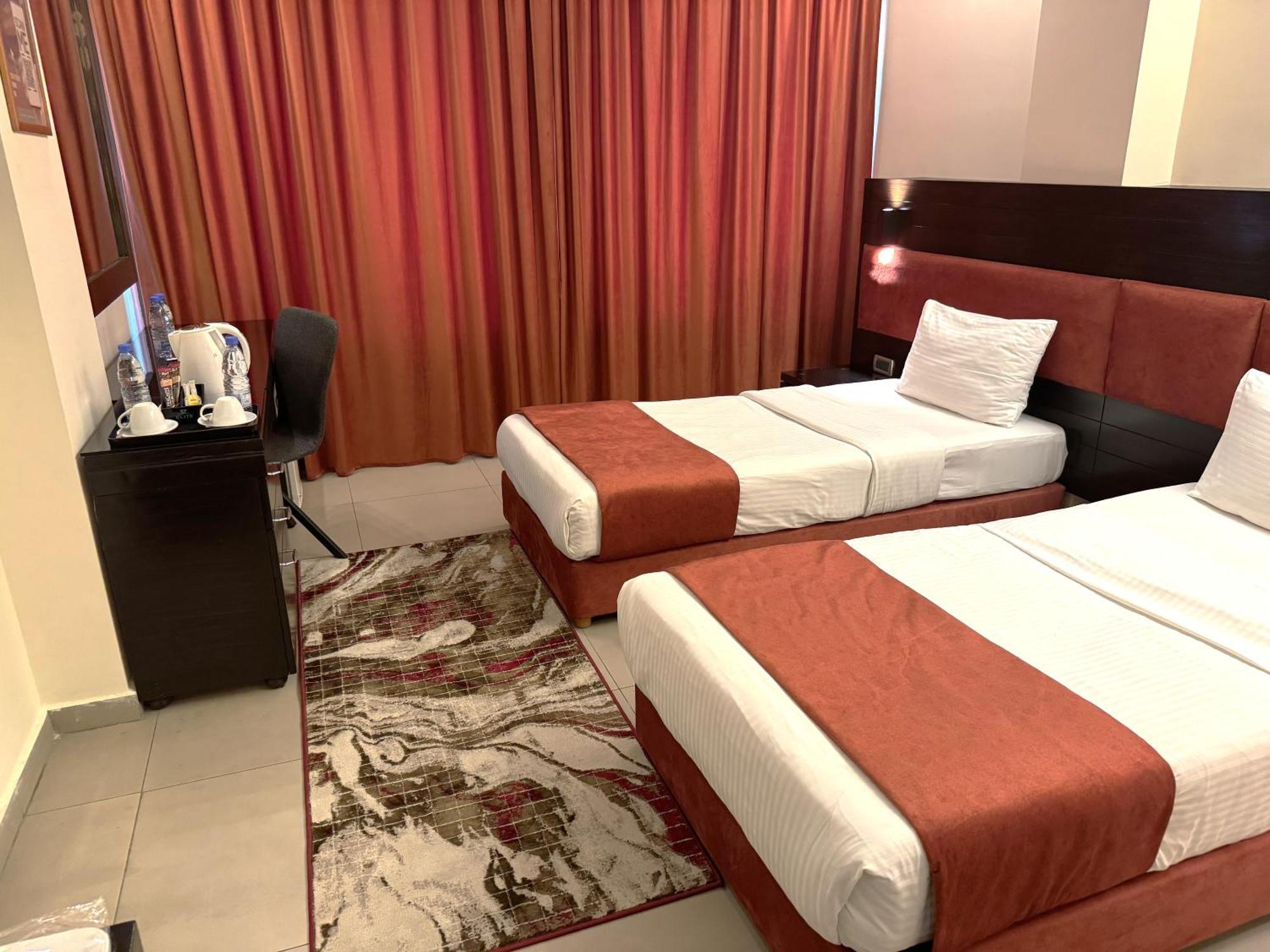 Duroy Hotel By Beverly Beirut Exteriör bild