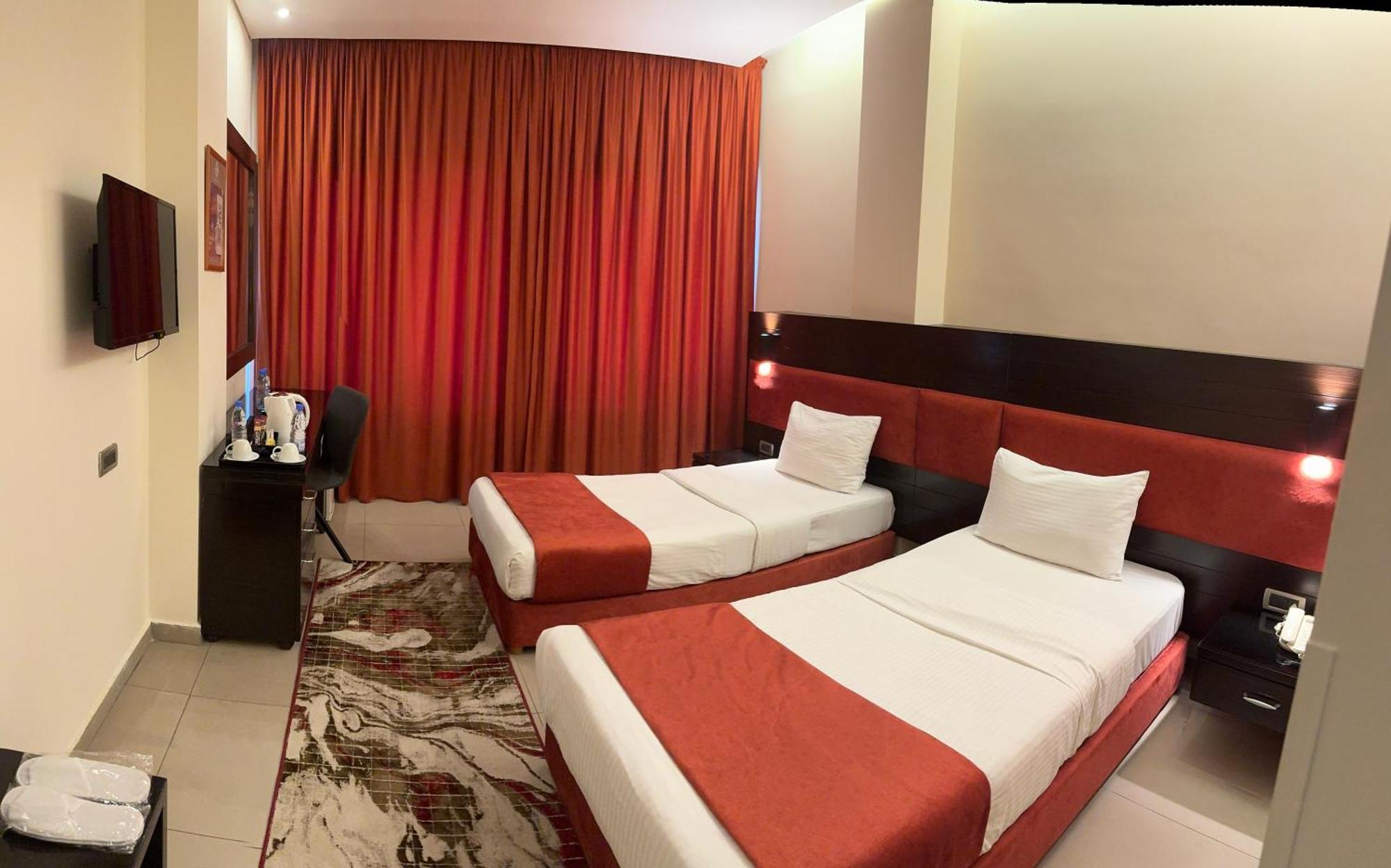 Duroy Hotel By Beverly Beirut Exteriör bild